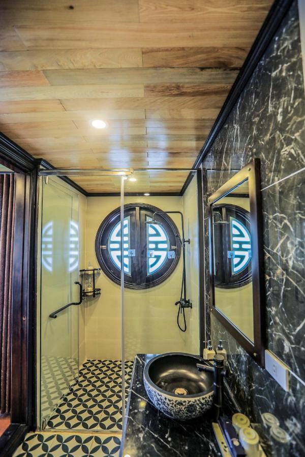 Готель Cozy Boutique Cruise Dong Khe Sau Екстер'єр фото