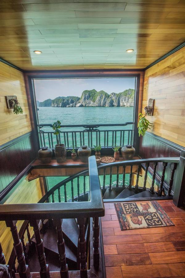 Готель Cozy Boutique Cruise Dong Khe Sau Екстер'єр фото