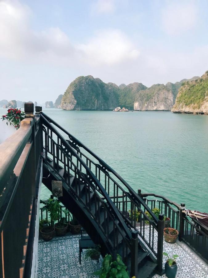 Готель Cozy Boutique Cruise Dong Khe Sau Екстер'єр фото